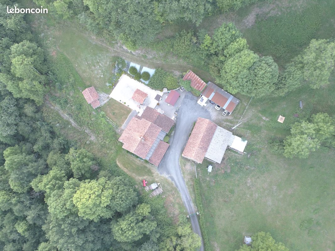 Maison 3 pièces 105 m² · à Auzits · 105 m² · 245 000 €