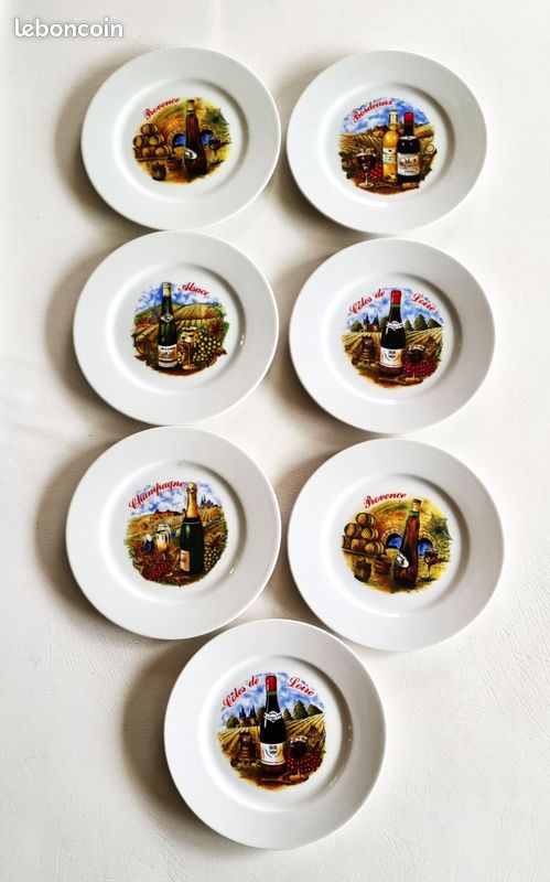 Service 7 Assiettes À Fromage Ou Dessert Revol Porcelaine État Neuf (image 1)