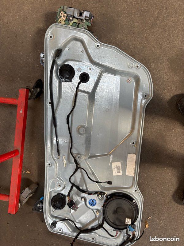 Pièces porte AVD Ibiza 6L 3p ph1 (image 1)