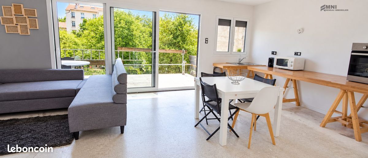 Immeuble 190 m² · à Alfortville · 190 m² · 676 000 €