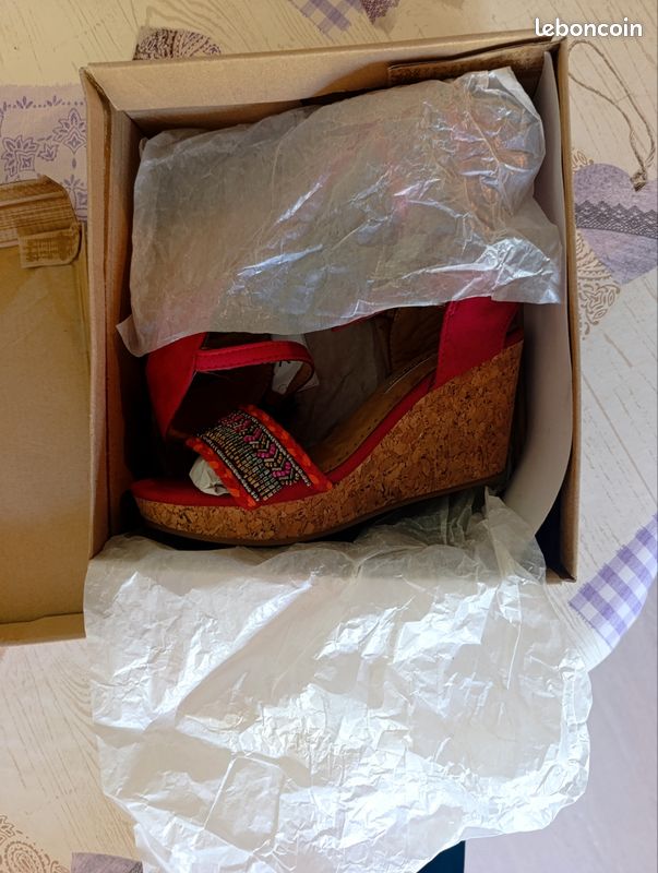 À vendre chaussures (image 2)
