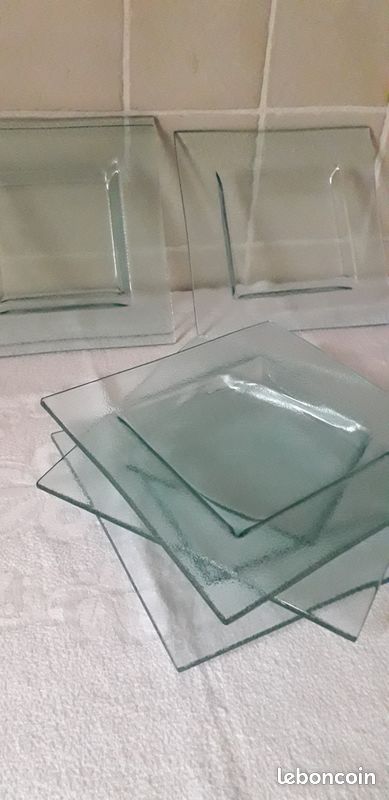 Assiettes en verre transparent (image 9)