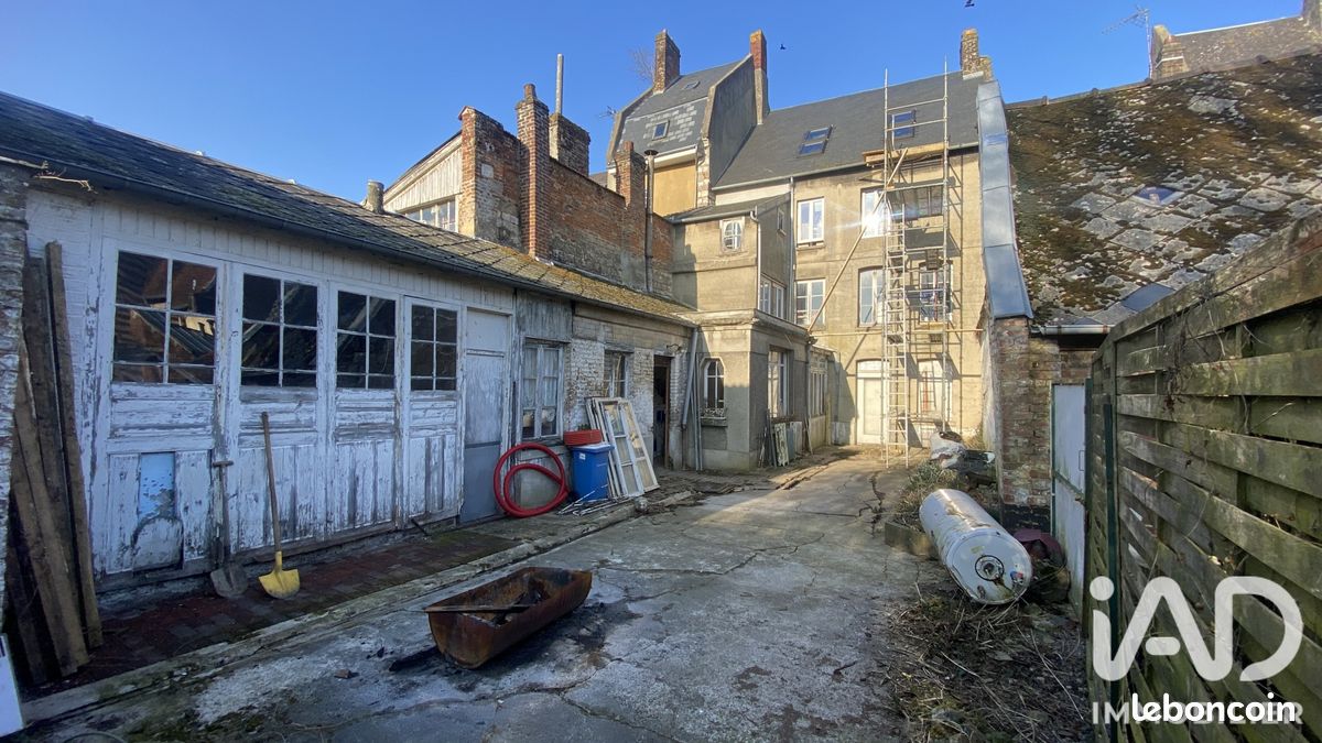 Immeuble 245 m² · à Doullens · 245 m² · 158 000 €