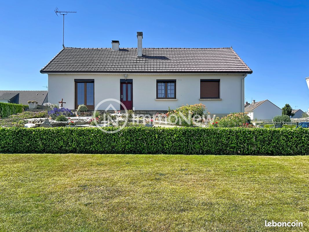 Maison 80 m² · à La Haye-Pesnel · 80 m² · 178 900 €