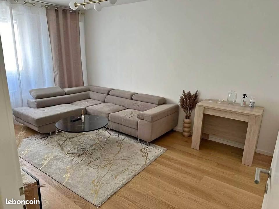Appartement 3 pièces 50 m² · à Montbéliard · 50 m² · 760 €