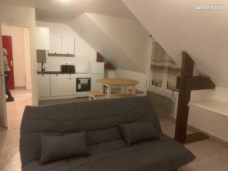 Appartement 1 pièce 27 m² · à Arpajon · 27 m² · 750 €/mois