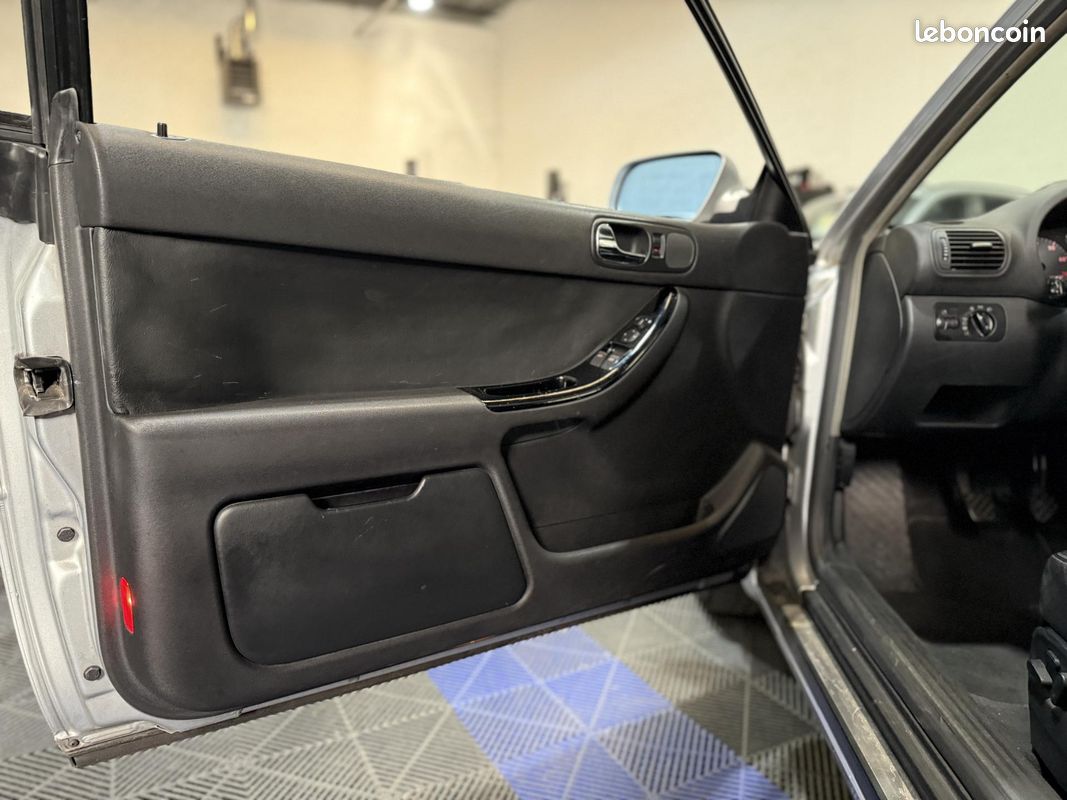 AUDI S3 Quattro 1.8 Turbo 210ch - Révisée & Embrayage & Distribution faite (image 23)
