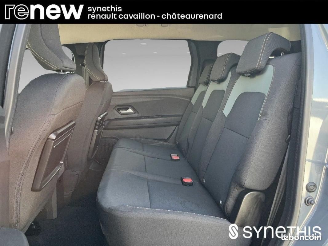 Dacia Jogger TCe 110 7 pl Extreme (image 9)