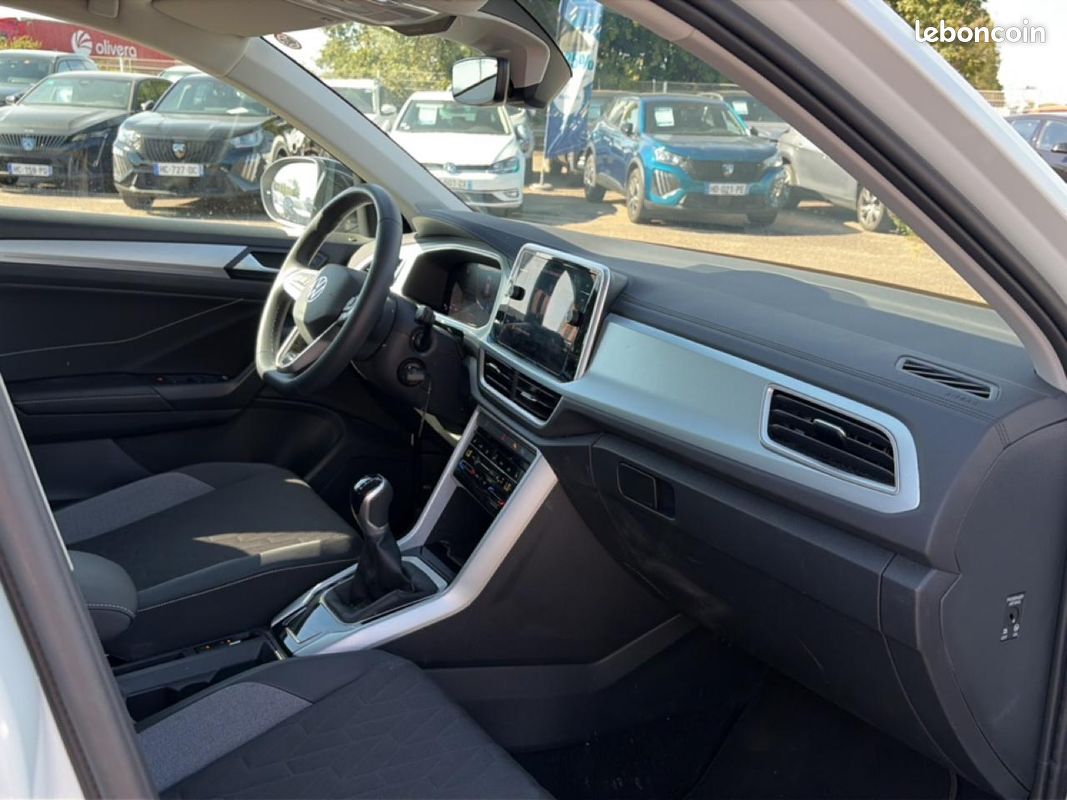 VOLKSWAGEN T-ROC 1.0 tsi 116 goal (image 28)