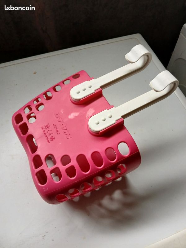 Panier et casque vélo (image 6)