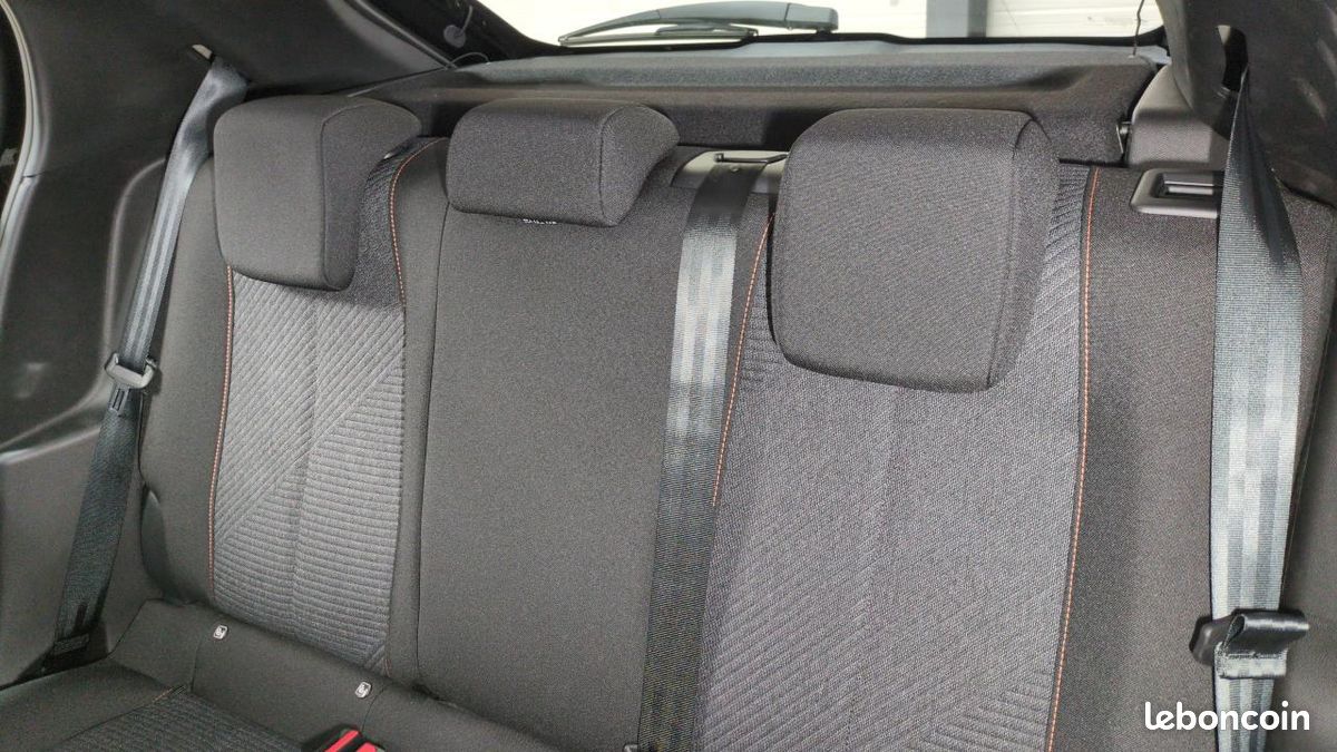 PEUGEOT 208 HYBRID 110 CH BVA E-DCS6 STYLE 0KM REMISE 26% CARPLAy (image 7)