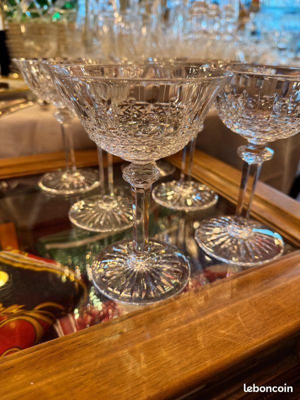Lot De 6 Coupes à Champagne En Cristal Saint-Louis - Signées, Magnifique état