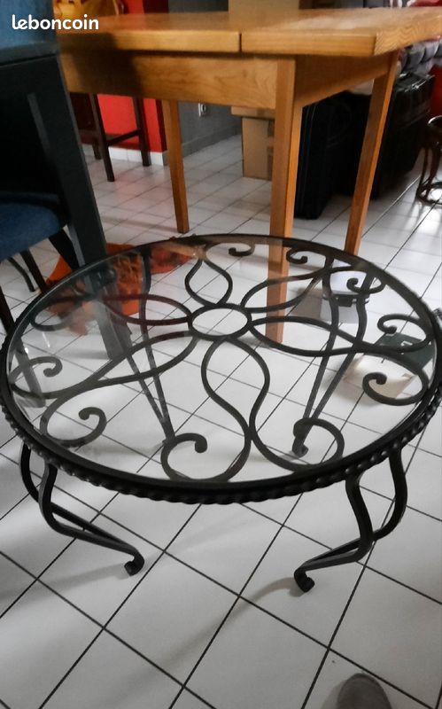 Table basse fer forgé (image 1)