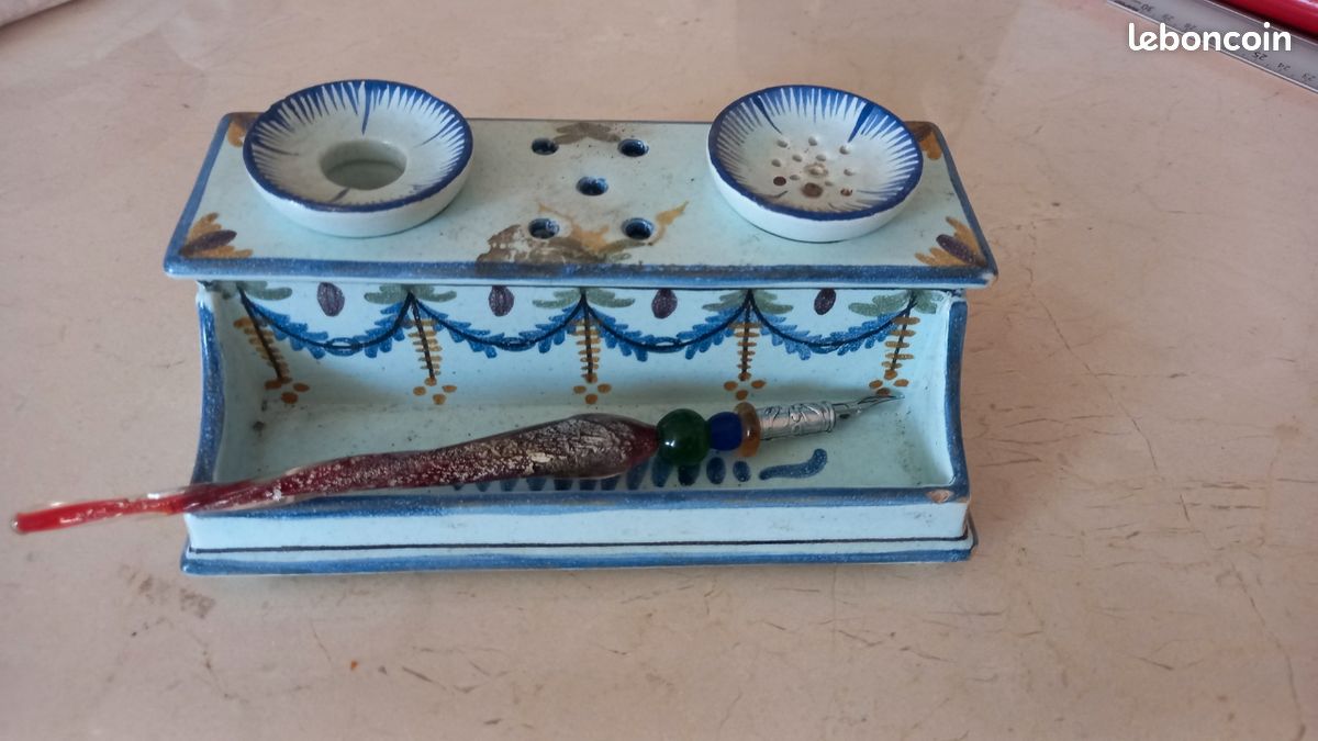 Écritoire ancien en porcelaine (image 1)