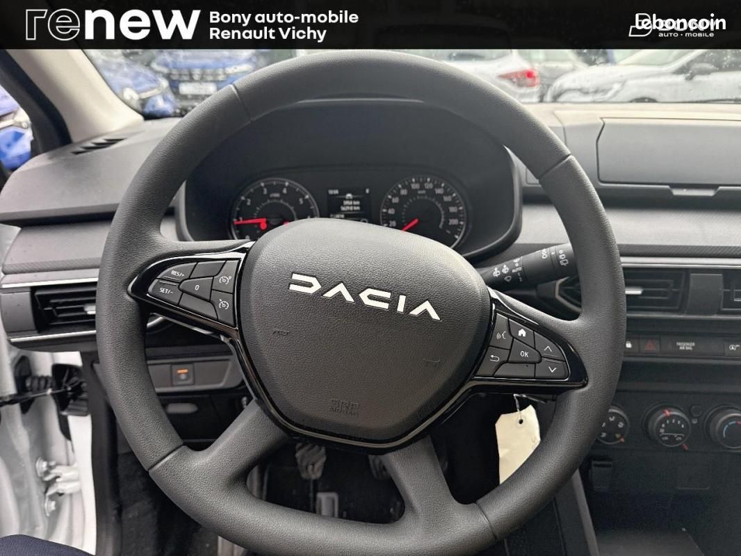 Dacia Sandero SCe 65 GSR2 Essential (image 15)