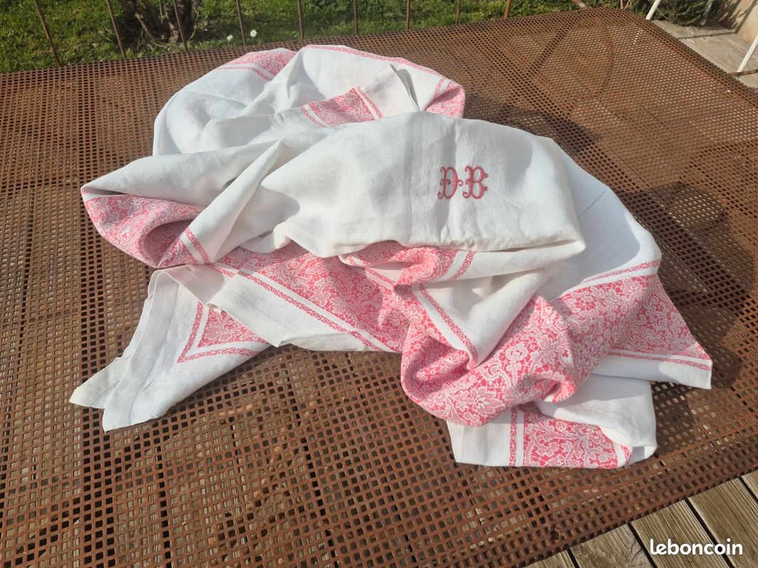 Nappe Damassée Ancienne - Monogramme - 160x230 Cm - Rouge - Linge Coton
