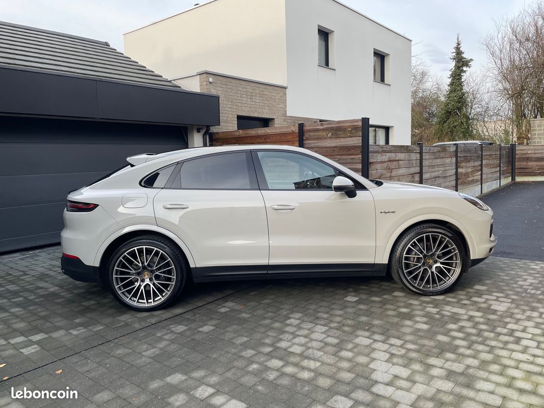 Porsche cayenne coupé hybride (image 1)