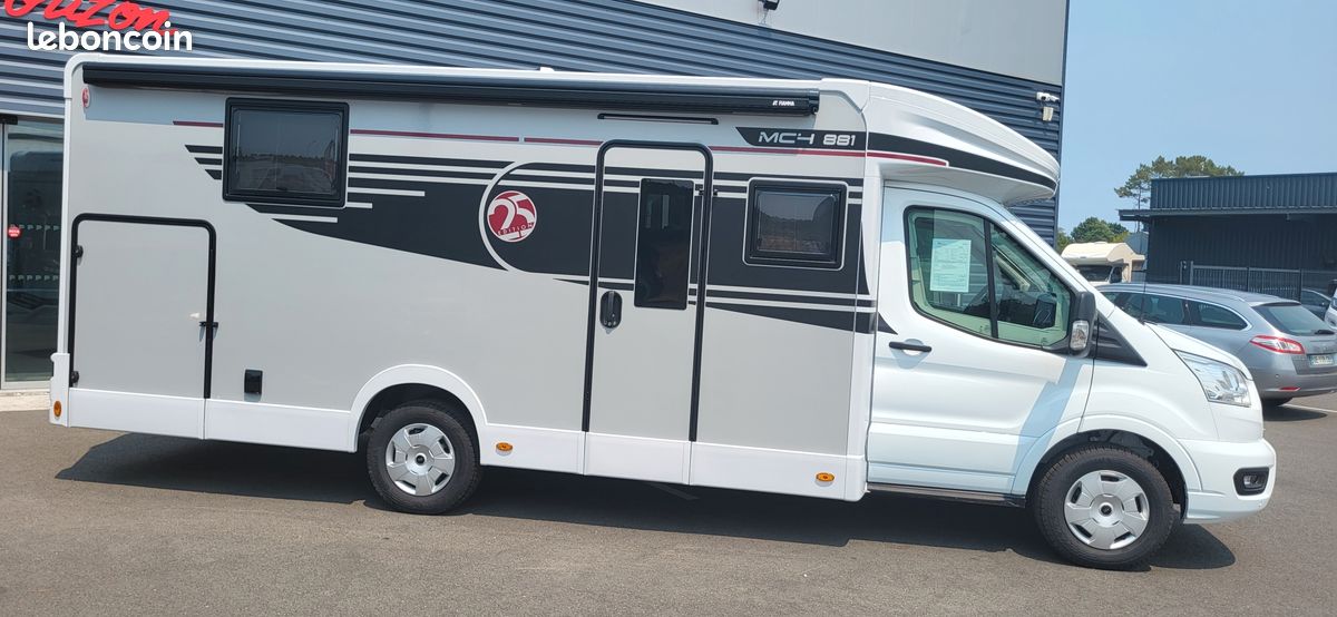 SERIE 25 ANS MC LOUIS PROFILE 881 (lit central) 165CV BVA (image 2)
