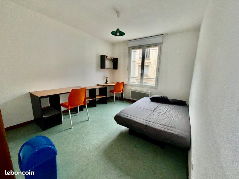 Appartement 1 pièce 19 m² · à Saint-Étienne · 19 m² · 390 €