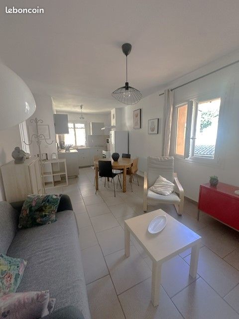 Appartement 2 pièces 44 m² · à Éguilles · 44,2 m² · 818 €/mois