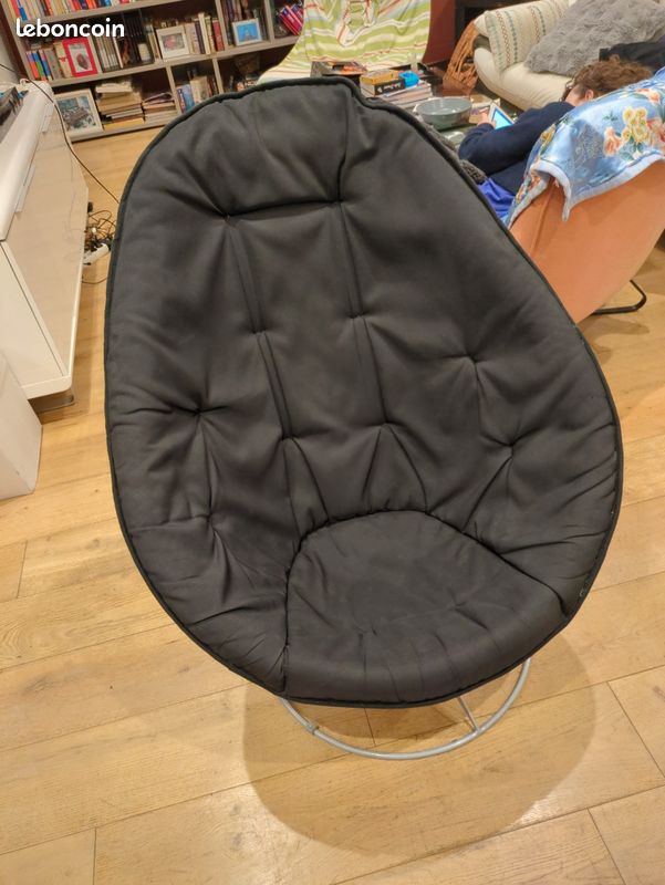 Fauteuil tournant noir (image 1)