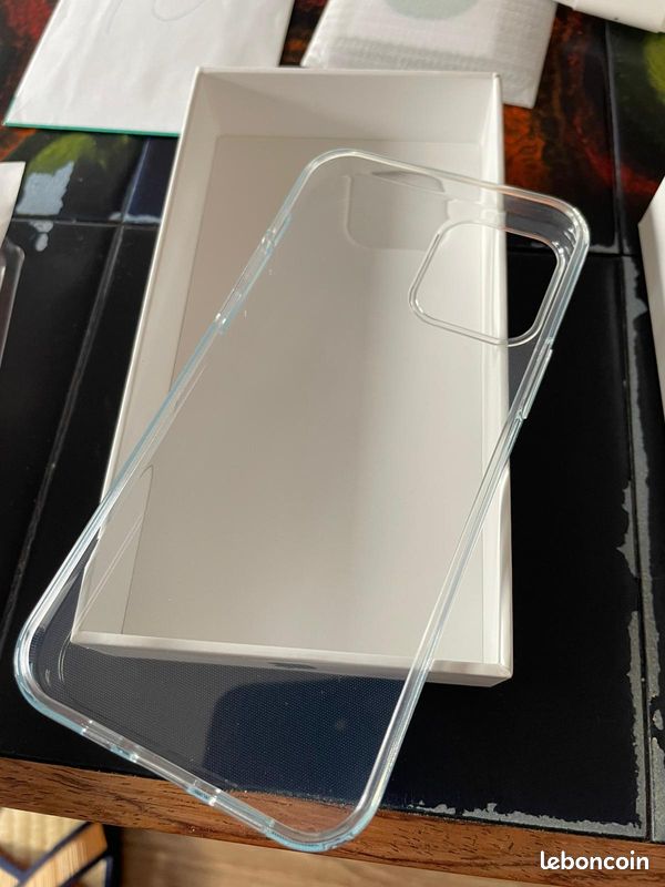 IPhone 12 vert 128Go parfait état (image 7)
