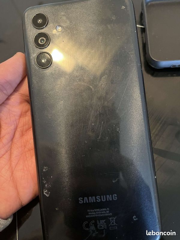 Samsung galaxy a04s (image 1)