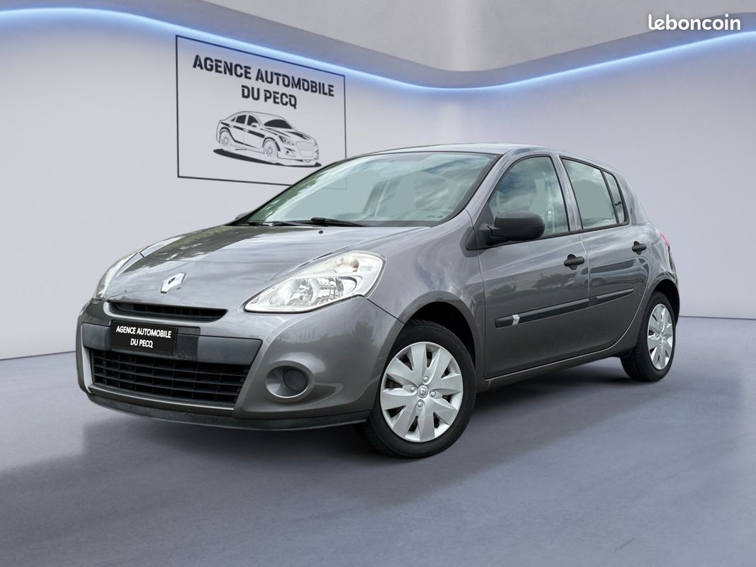 RENAULT CLIO III 1.2 16V 75 Access 10 000KM / PREMIÈRE MAIN / GARANTIE 12 MOIS (image 1)