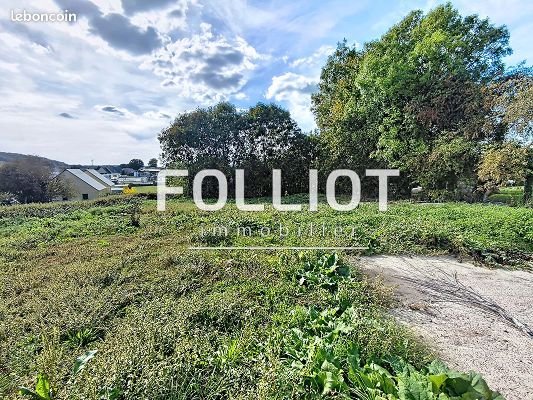 Terrain 1133 m² · à Gavray-sur-Sienne · 1 133 m² · 50 500 €