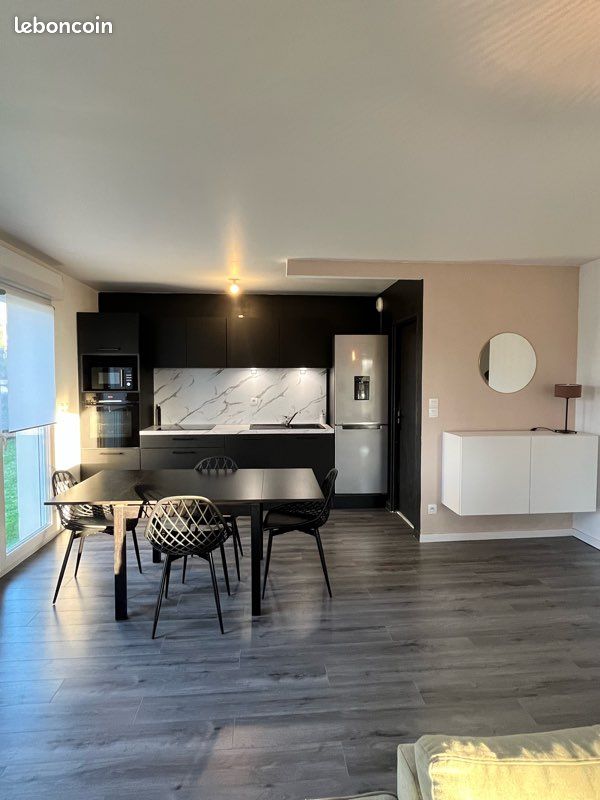 Appartement 3 pièces 64 m² · à Saint-Sébastien-sur-Loire · 64 m² · 990 €/mois