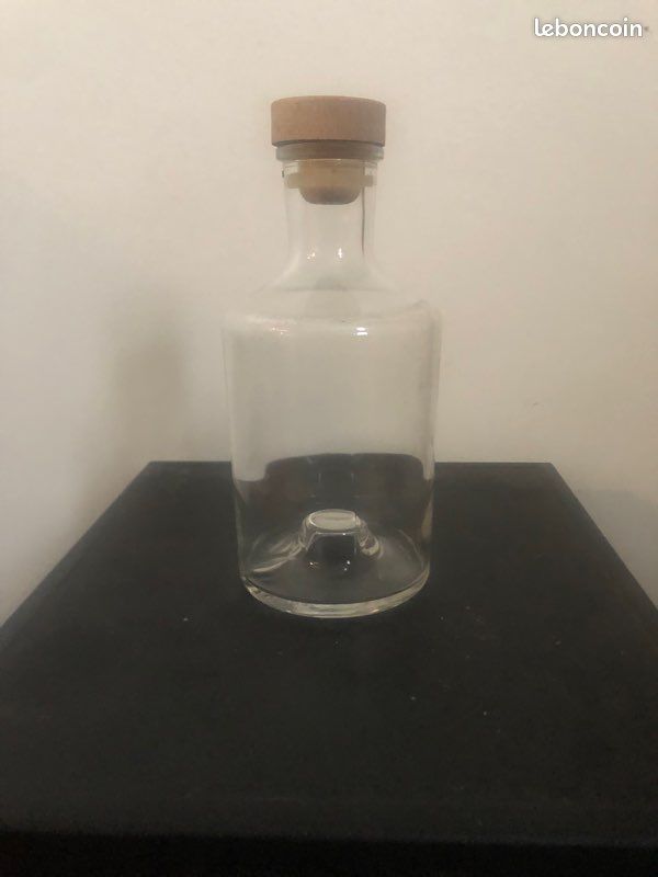 Bouteille 700 ml idéal pour rhum arrange,huile ,déco (image 2)