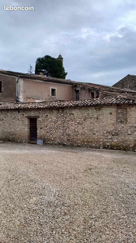 Maison 6 pièces 127 m² · à Pierrelongue · 127 m² · 99 000 €