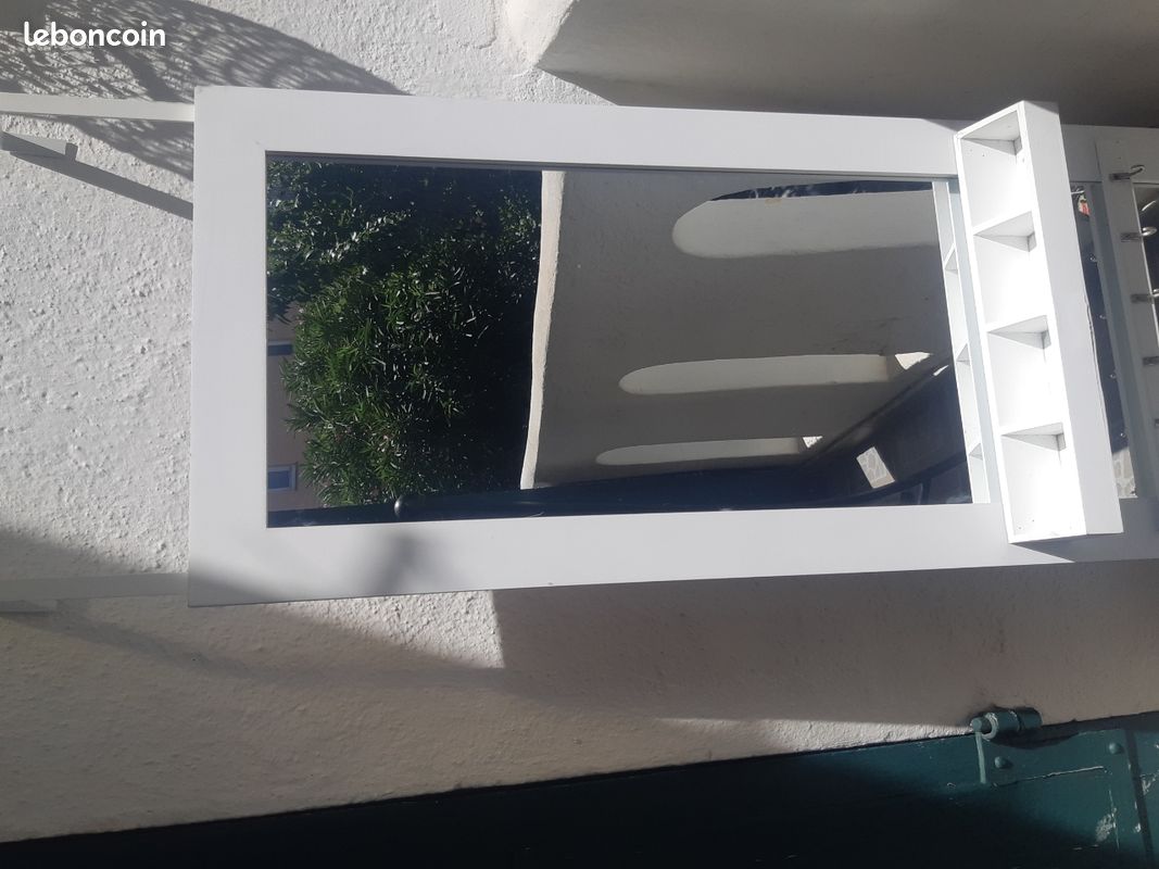 Meuble de porte avec miroirs (image 2)