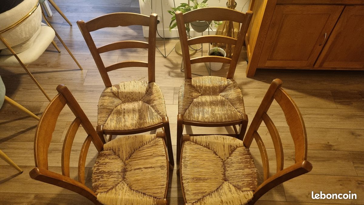 Lot 4 chaises (image 1)