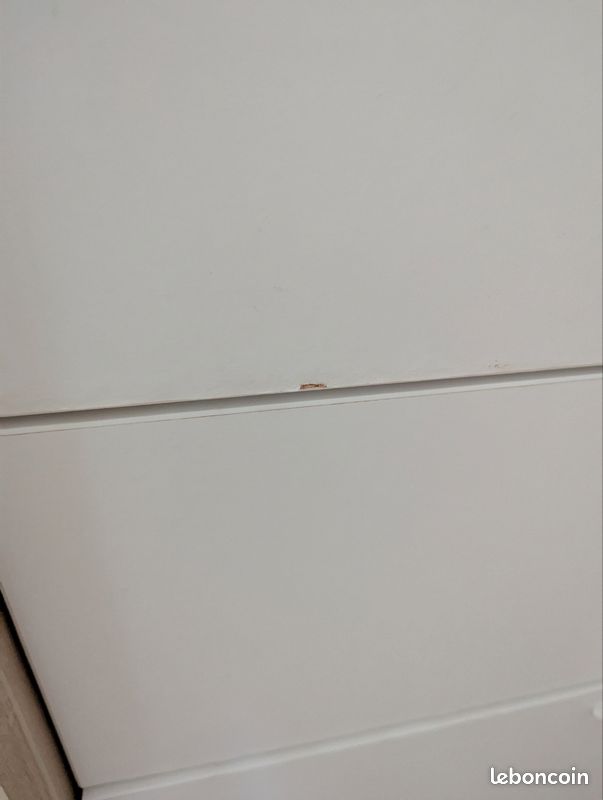 Commode (image 2)