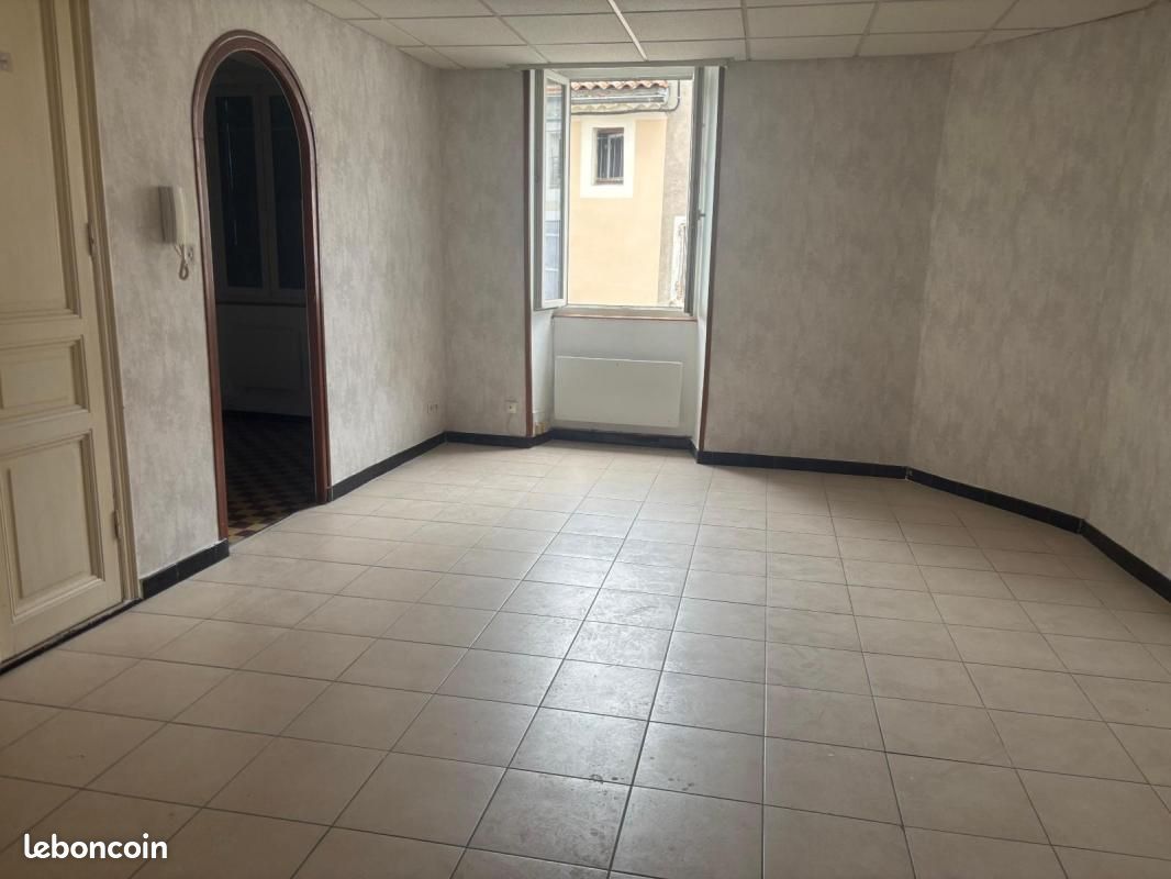 Appartement 2 pièces 44 m² · à Aubenas · 44 m² · 392 €/mois