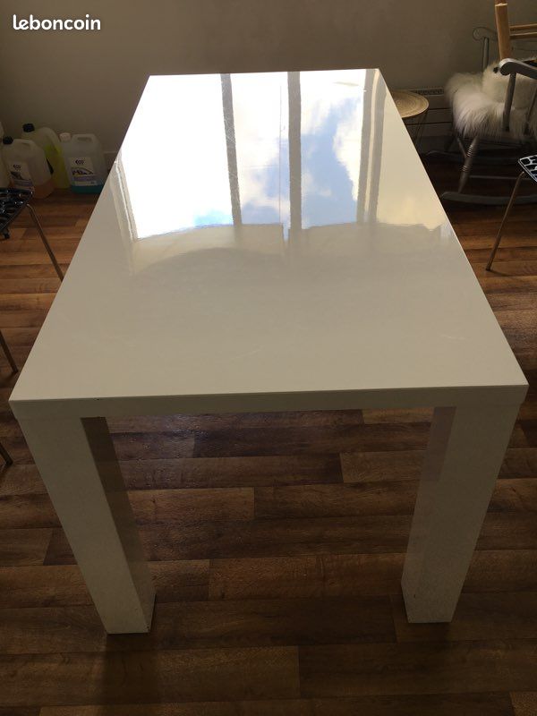 Table Blanche Fly (image 2)