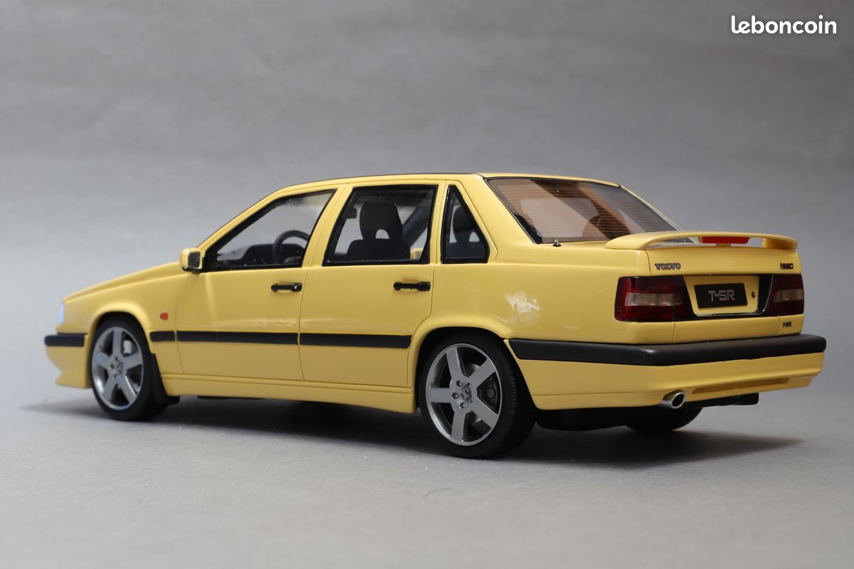 Volvo 850 T-5R Cream Yellow 1996 1/18 Otto Ottomobile (image 4)