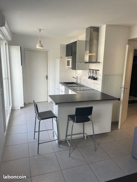 Appartement 2 pièces 44 m² · à Marseille · 44 m² · 990 €/mois