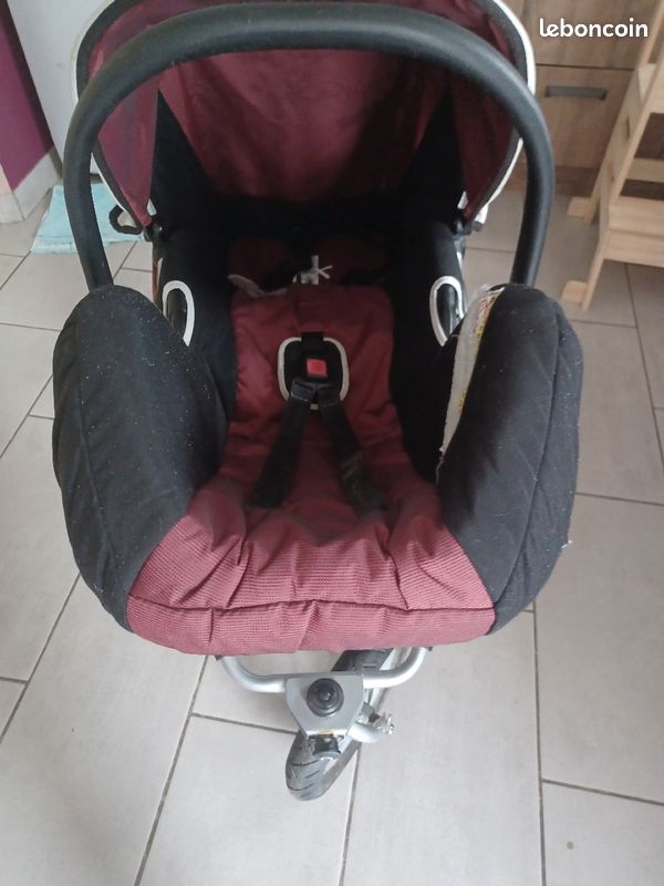Poussette 3 roues avec cosy (image 3)