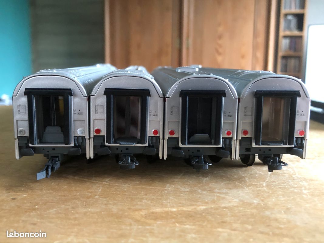 Jouef hj4007 sncf coffret 4 voiture tee inox cisalpin ho (image 10)