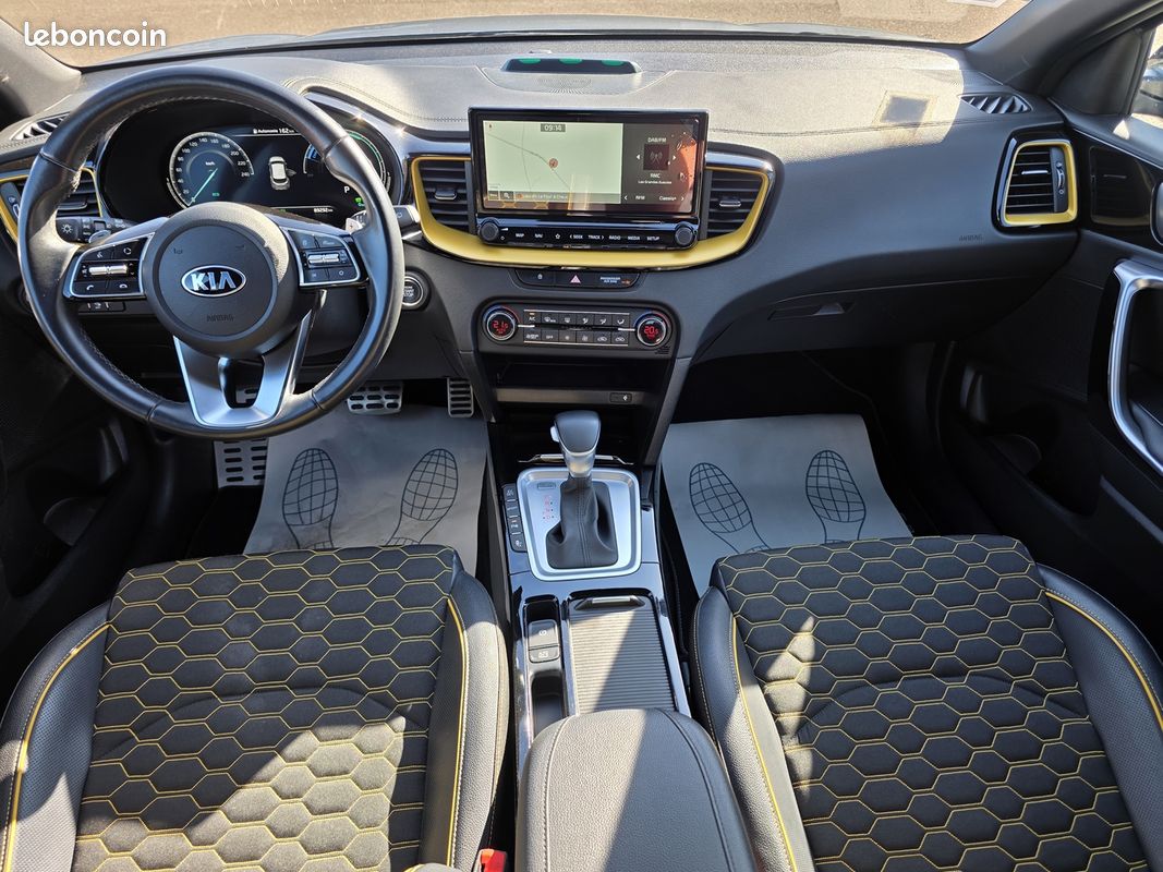 Kia XCEED 1.6 GDI 105CH + PLUG-IN 60.5CH ACTIVE DCT6 (image 11)