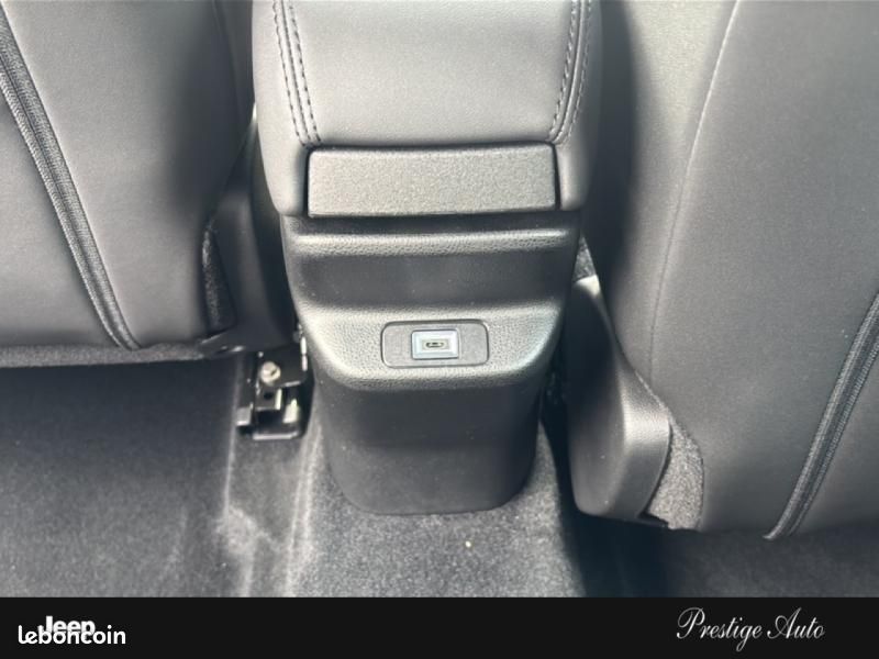 Jeep Avenger 1.2 Turbo T3 110ch MHEV Altitude BVR6 eHybrid (image 20)