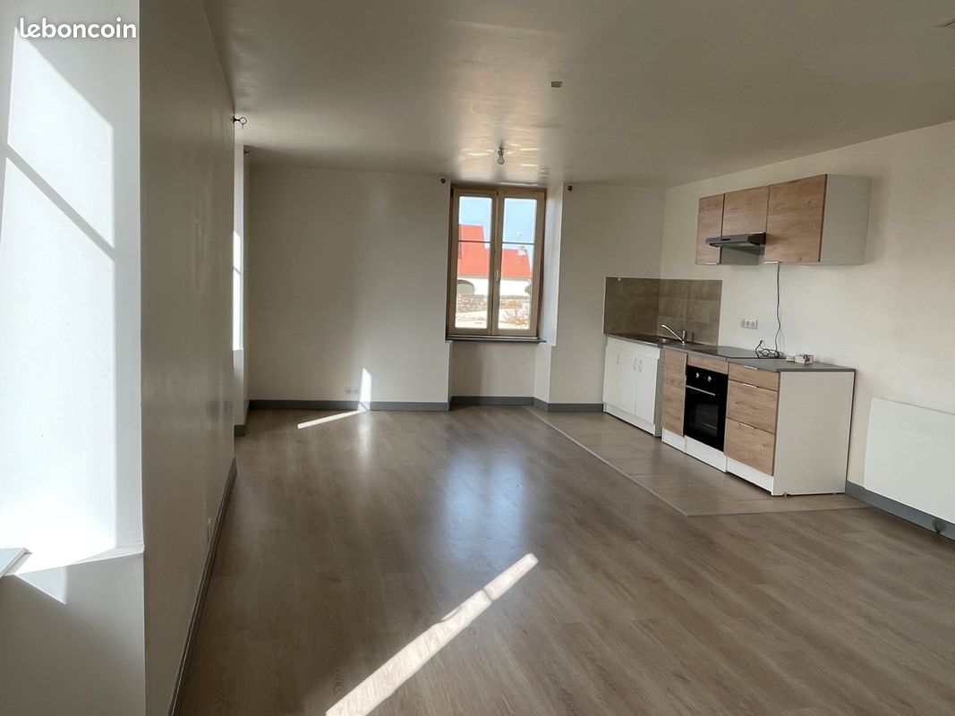 Appartement 2 pièces 60 m² · à Saulx · 60 m² · 460 €/mois