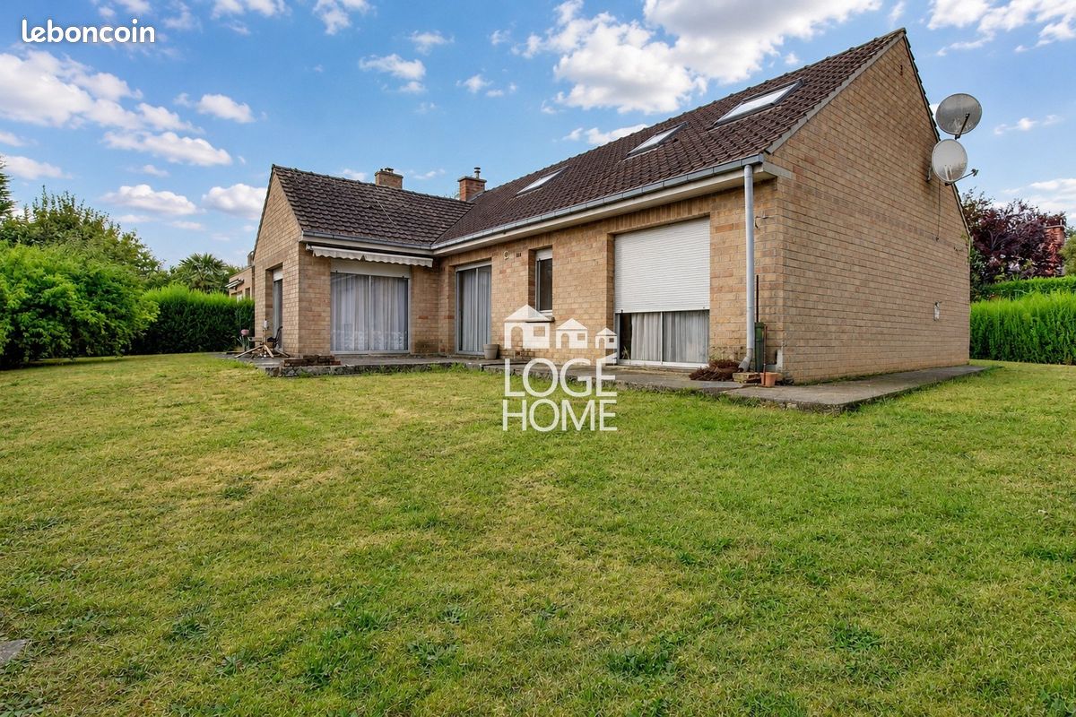 Maison 4 pièces 105 m² · à Hem · 105 m² · 336 000 €