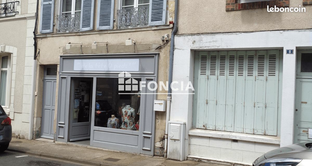 Immeuble 8 pièces 161 m² · à Saint-Calais · 161 m² · 117 000 €