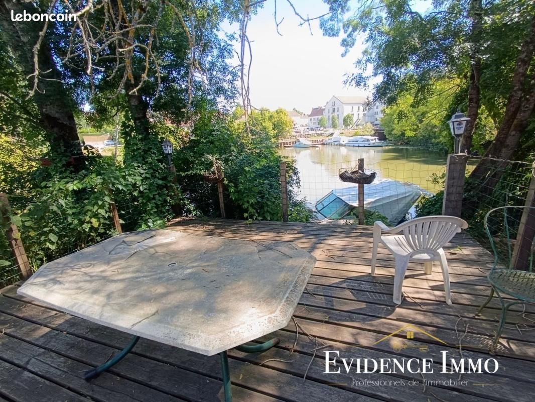Maison 4 pièces 90 m² · à Branges · 90 m² · 170 000 €