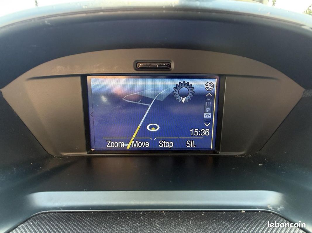 FORD C-MAX 1.6 TDCi 115ch FAP Titanium (image 8)