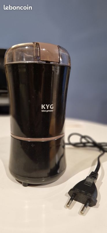 KYG Mini Grinder - Votre Petit Assistant de Cuisine Prix : 10 (image 1)