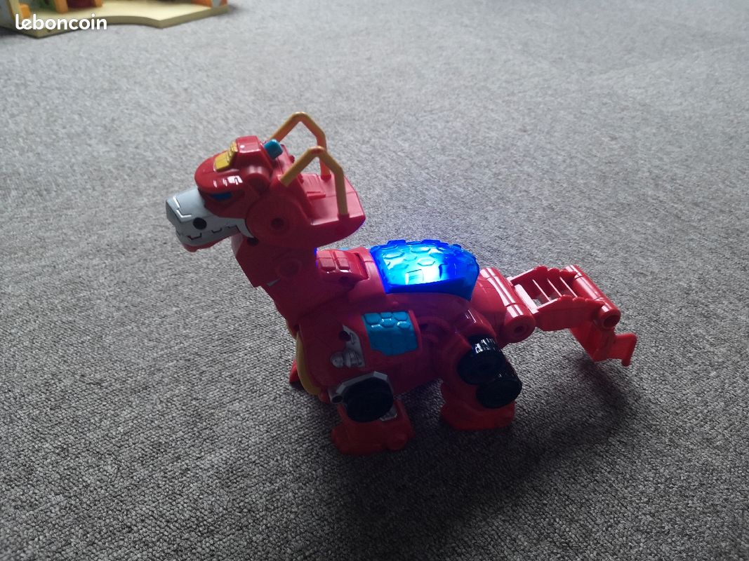 Dragon playskool Transformer robot lumineux et sonore (image 3)